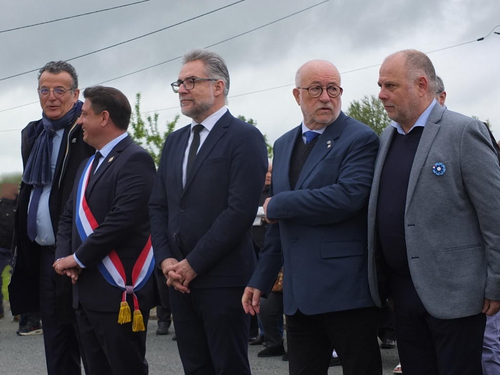 Photos du déplacement de la CNIH à Bias le 22 avril 2025 | Les Harkis