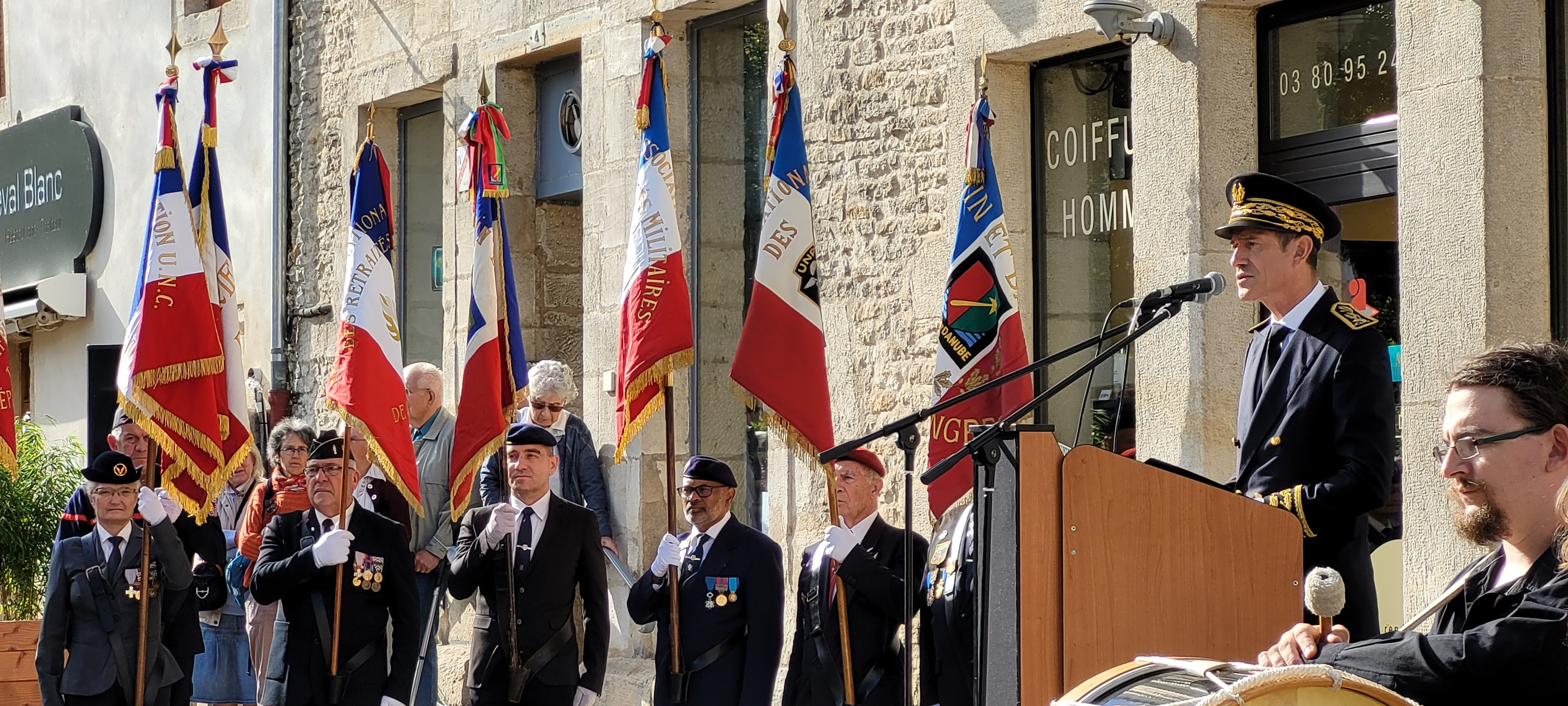 Cérémonie d'hommage aux Harkis à Is-sur-Tille. Cérémonie d'hommage aux Harkis à Is-sur-Tille.