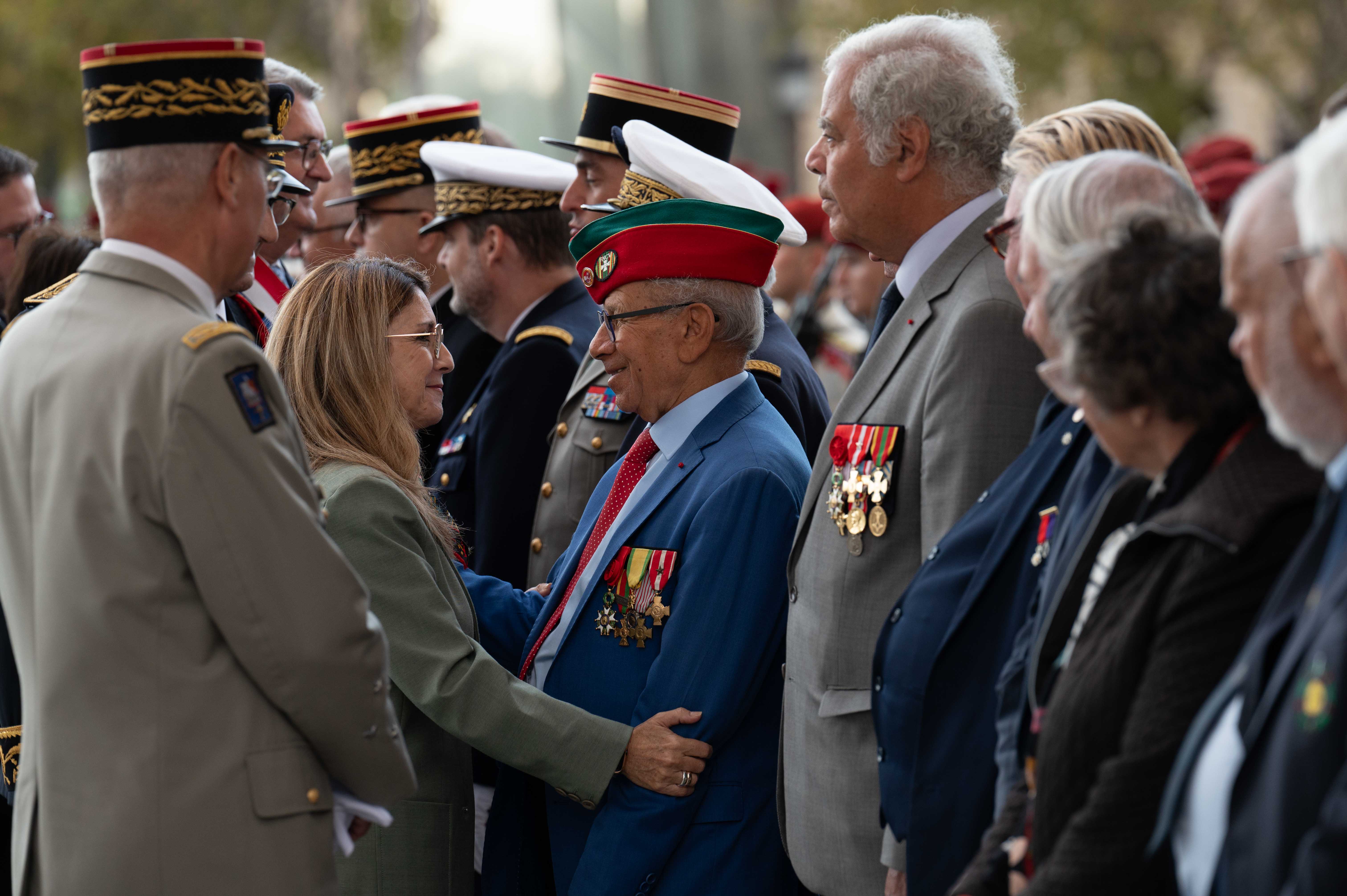 Madame Patricia Mirallès, secrétaire d’État auprès du ministre des Armées, chargée des Anciens combattants et de la Mémoire rencontre les Harkis et leurs familles Madame Patricia Mirallès, secrétaire d’État auprès du ministre des Armées, chargée des Anciens combattants et de la Mémoire rencontre les Harkis et leurs familles